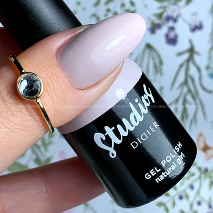 Gel polish Studios, Natural girl, 0.27 fl.oz / 8 ml